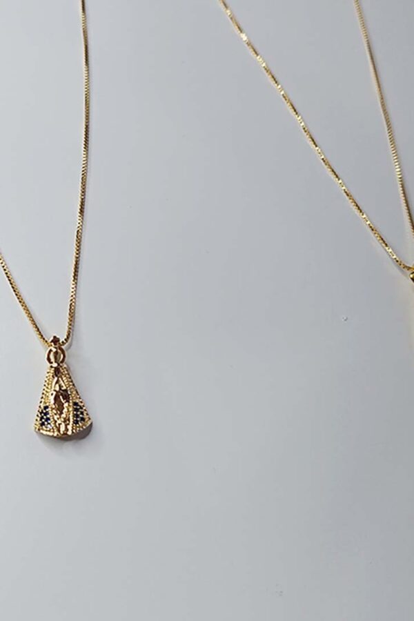Colar Nossa Senhora Com Zircônias Brancas Folheado Em Ouro 18k - Image 5