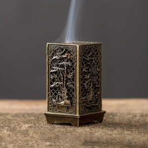 1 Unidade Queimador de Incenso Vintage em Bronze, Incensário Quadrado Escavado com Design de Orquídea de Ameixa, Bambú e Crisântemo, Suporte de Aromaterapia para Meditação, Yoga e Decoração de Casa